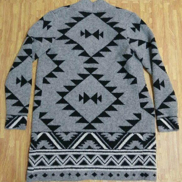 FRYE Southwestern Native Jacquard Open Front Cardigan Duster Sweater Small - Picture 7 of 7